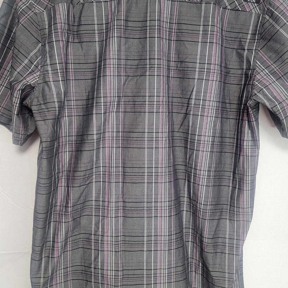 Mens Size L Oakley Short Sleeve Plaid stripe black grey pink button down shirt - Picture 8 of 9